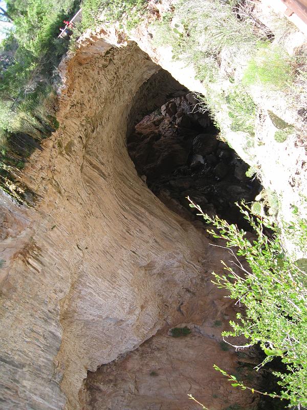 Tonto Natural Bridge 112.jpg